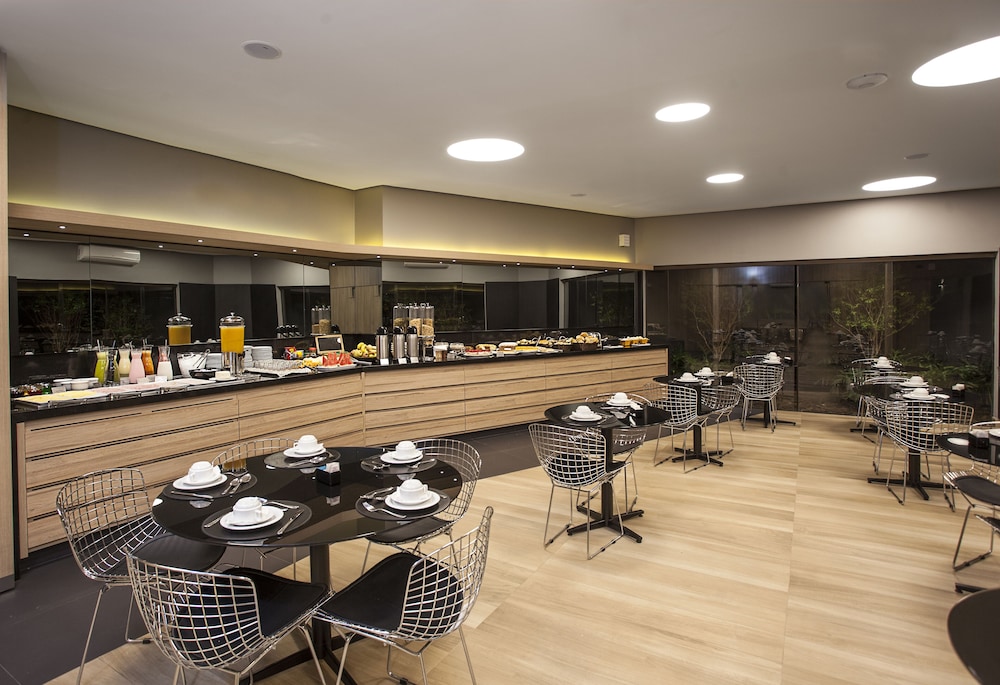 Restaurant-cafeteria