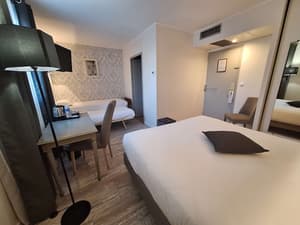 thumbnail: Room