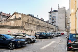 thumbnail: Parking