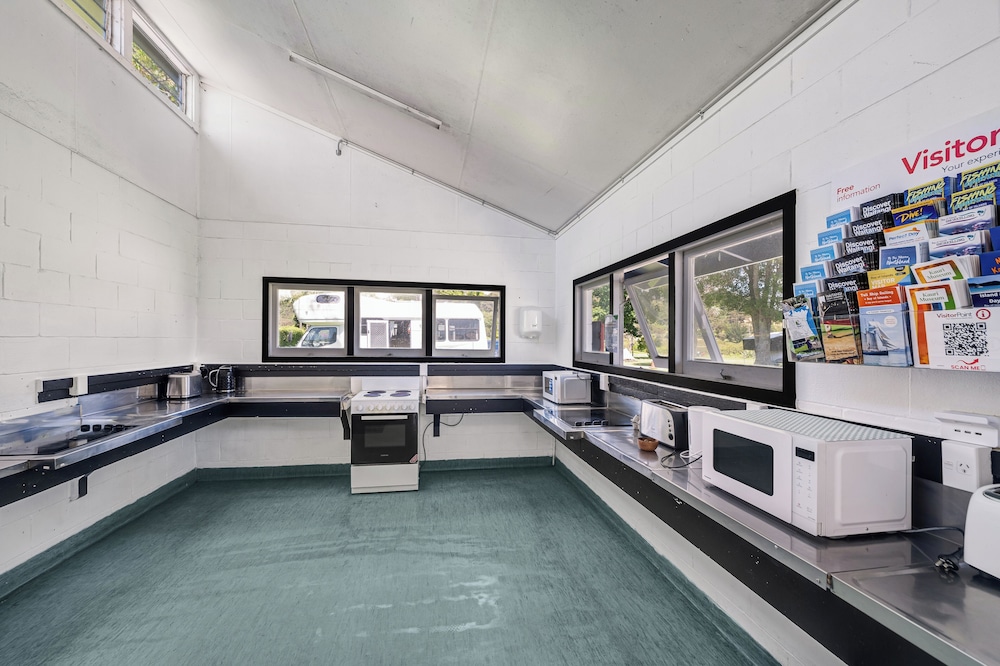 Shared kitchen facilities