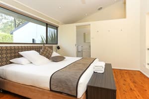 thumbnail: Interior