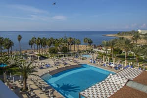 thumbnail: Outdoor pool