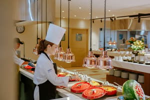 thumbnail: Restaurant