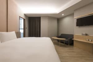 thumbnail: Room