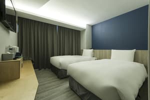 thumbnail: Room