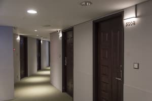 thumbnail: Hallway