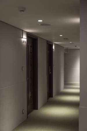 thumbnail: Hallway