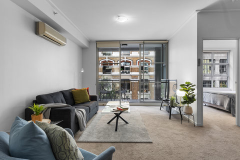 Sydney Cbd Lounge