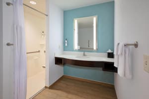 thumbnail: Bathroom shower