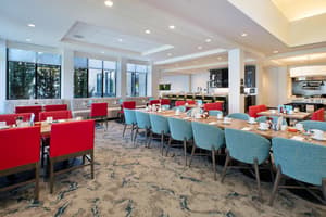 thumbnail: Breakfast area