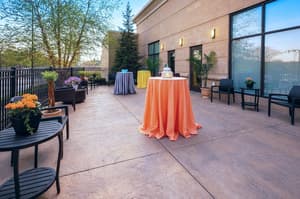 thumbnail: Terrace/patio