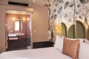 thumbnail: Room
