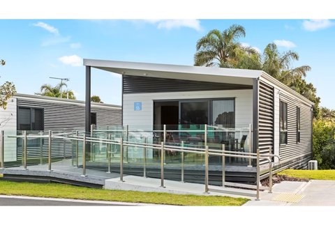 Discovery Parks Bunbury Foreshore Superior Bedroom Access Cabin Sleeps Exte