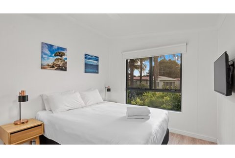 Discovery Parks Bunbury Foreshore Superior Bedroom Access Cabin Sleeps Main
