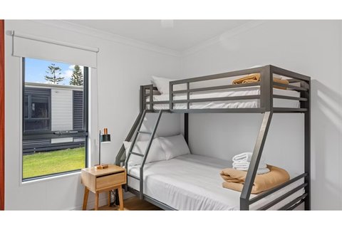 Discovery Parks Bunbury Foreshore Superior Bedroom Access Cabin Sleeps Seco
