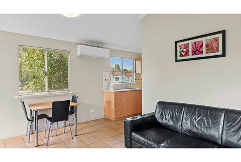 Standard 2 Bedroom Cabin - Pet Friendly - S4