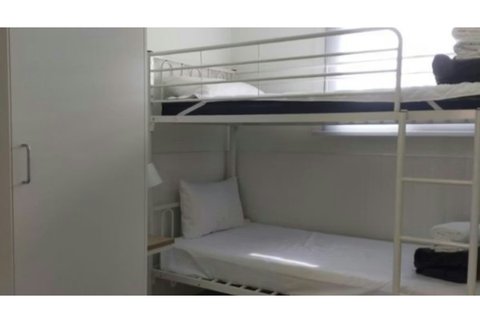Superior Access Cabin - Sleeps 4