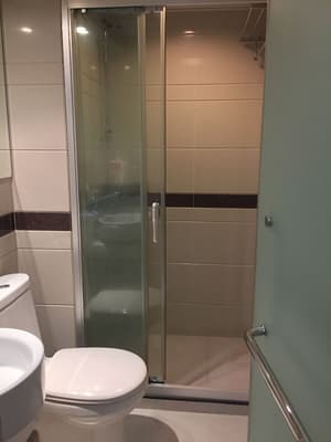 thumbnail: Bathroom shower