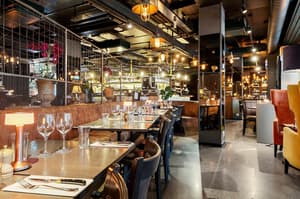 thumbnail: Restaurant