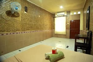 thumbnail: Room