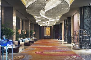 thumbnail: Hallway