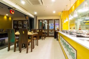 thumbnail: Dining