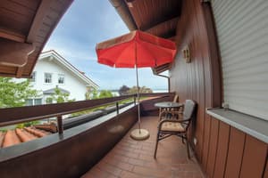 thumbnail: Balcony view