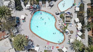 thumbnail: Pool