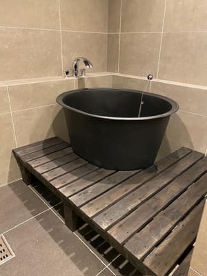 thumbnail: Bathroom