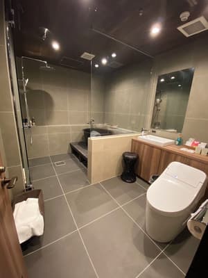 thumbnail: Bathroom