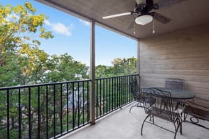 thumbnail: Terrace/patio