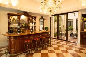 thumbnail: Bar (on property)