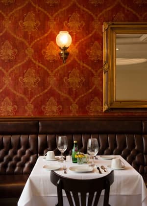 thumbnail: Restaurant