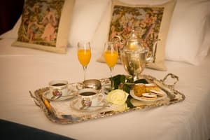 thumbnail: Room service - dining