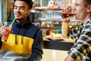 thumbnail: Bar (on property)