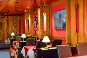 thumbnail: Restaurant