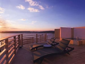 thumbnail: Balcony