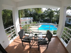 thumbnail: Bar (on property)