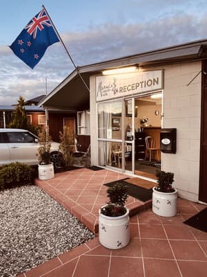 thumbnail: Reception