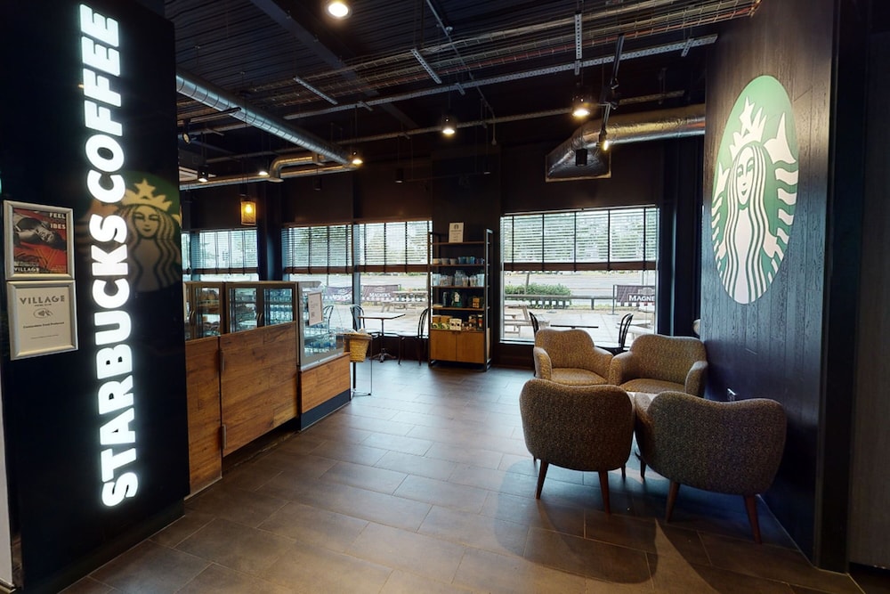 Coffee shop