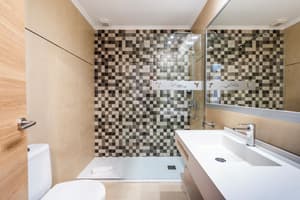 thumbnail: Bathroom