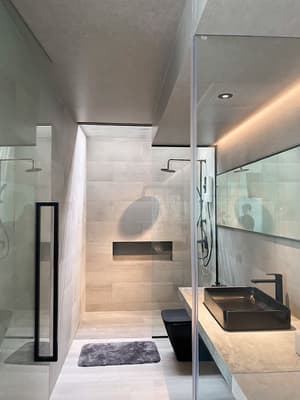 thumbnail: Bathroom