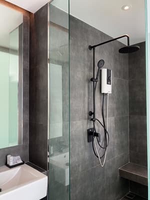 thumbnail: Bathroom