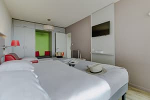 thumbnail: Room