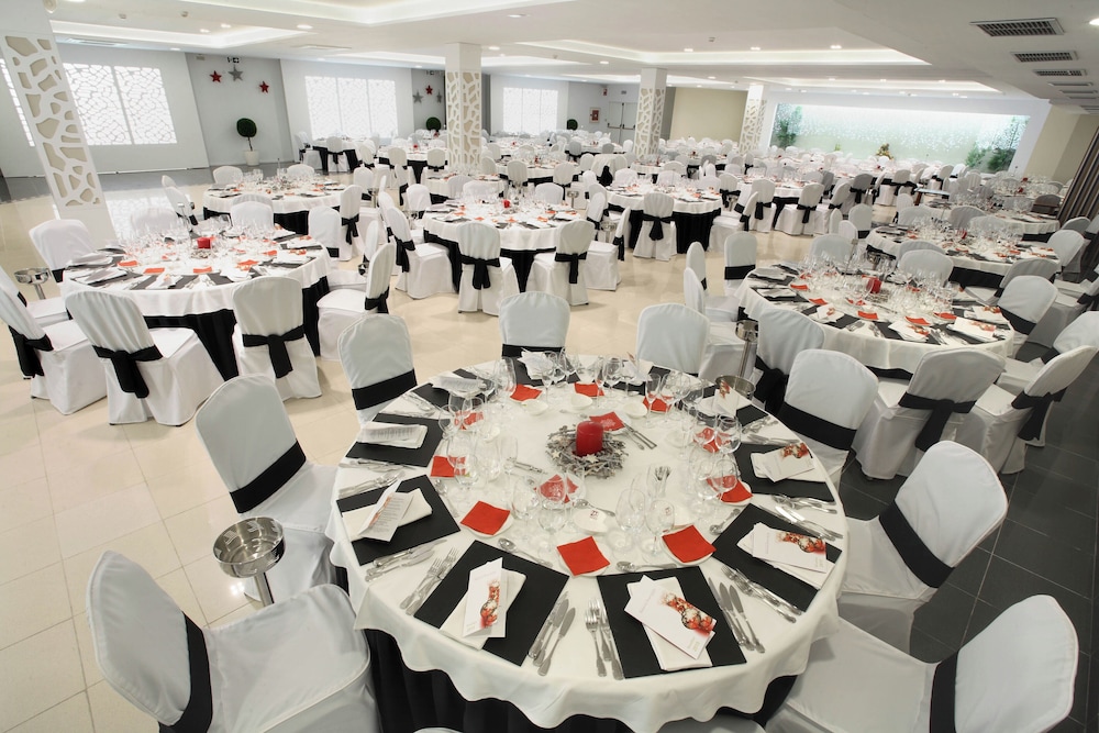 Reception hall