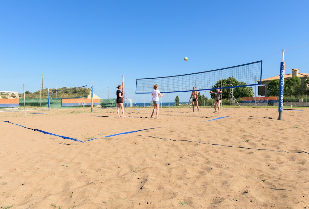 Sport court