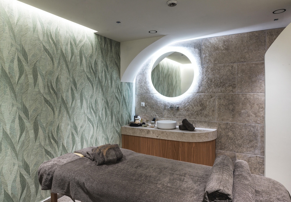 Treatment room
