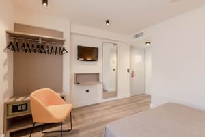 thumbnail: Interior