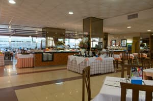 thumbnail: Restaurant