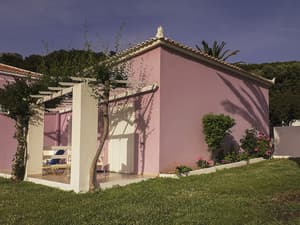 thumbnail: Exterior